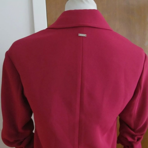 Armani Exchange bright pink Detailed Blazer - Picture 10 of 11